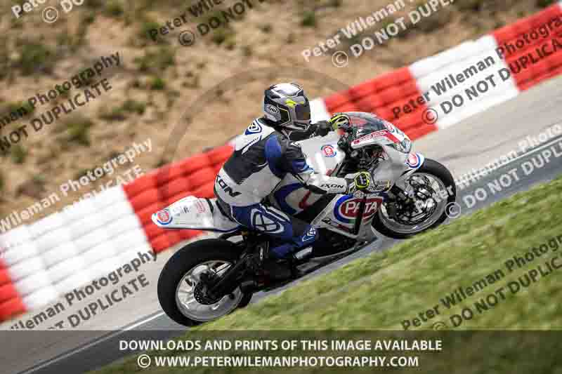 cadwell no limits trackday;cadwell park;cadwell park photographs;cadwell trackday photographs;enduro digital images;event digital images;eventdigitalimages;navarra;no limits trackdays;peter wileman photography;racing digital images;trackday digital images;trackday photos